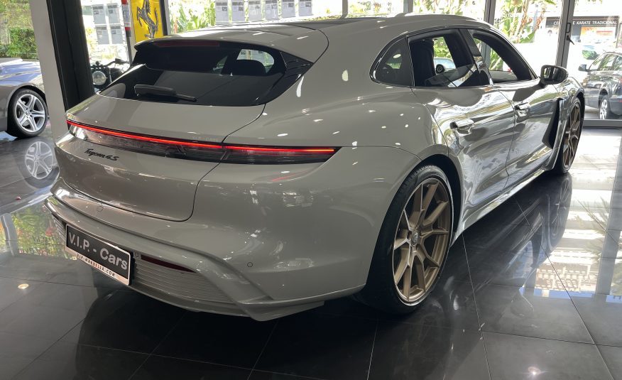 PORSCHE TAYCAN 4S SPORT TURISMO