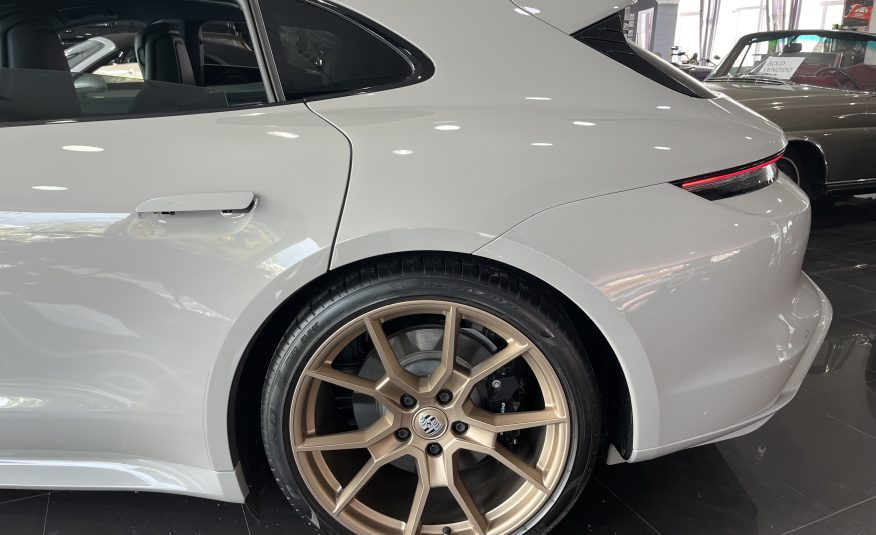 PORSCHE TAYCAN 4S SPORT TURISMO