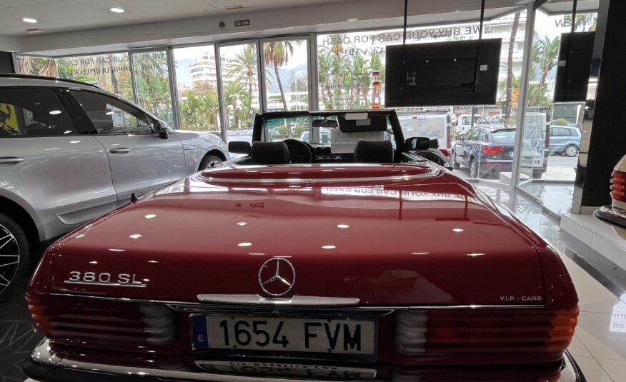 MERCEDES-BENZ 380SL