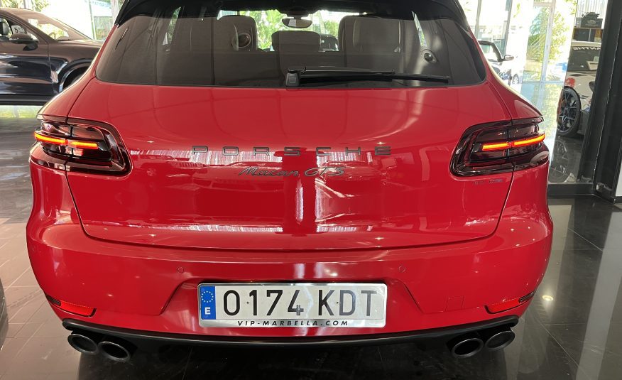 PORSCHE MACAN GTS