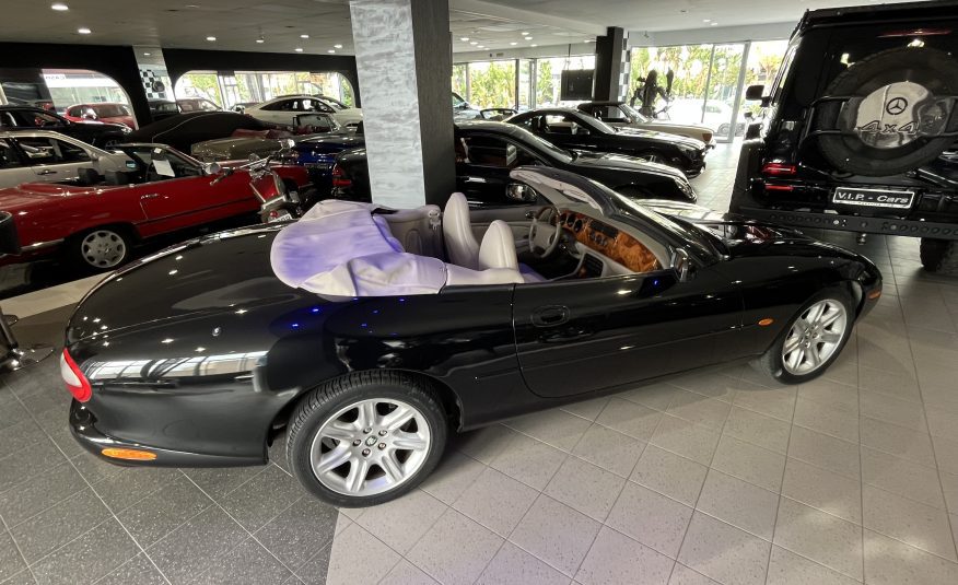 JAGUAR XK V8 CABRIO