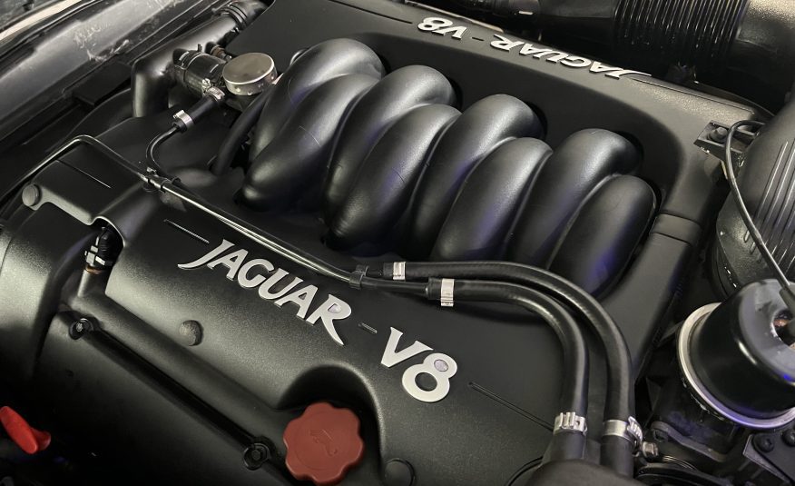 JAGUAR XK V8 CABRIO